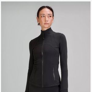 Lululemon size 6 jacket